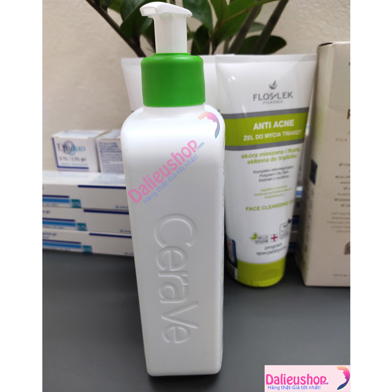 Sữa rửa mặt cerave hydrating cleanser for normal to dry skin